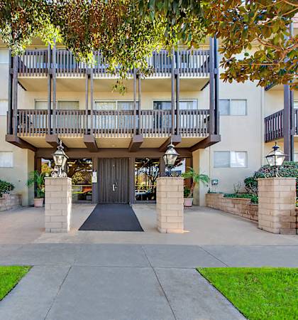 Apartments in Torrance | Los Angeles CA |20440 Anza Avenue